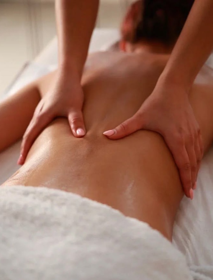 Massage tinh dầu (90 Phút)